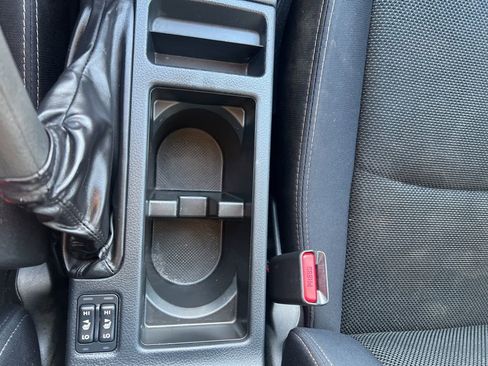 Used 2015 Subaru Crosstrek 2.0i Premium image 21