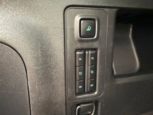 Used 2025 Ford Expedition Max Platinum w/ Driver's Package AWD/4WD image 11