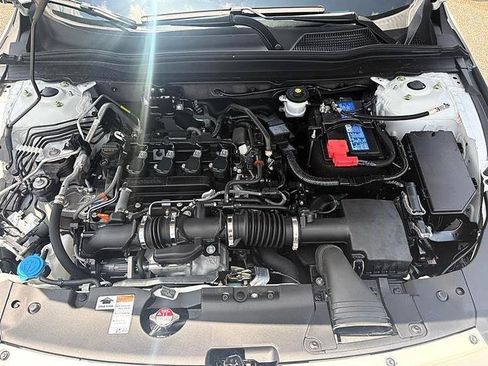 Used 2022 Honda Accord Sport image 42
