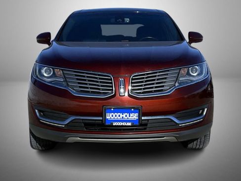 Used 2016 Lincoln MKX Reserve w/ Climate Package image 2