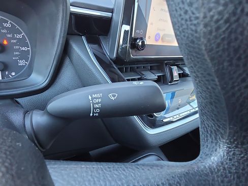 Used 2024 Toyota Corolla LE image 16