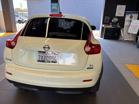 Used 2012 Nissan Juke SL FWD image 12