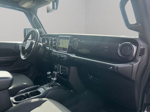 Used 2022 Jeep Gladiator Sport AWD/4WD image 28