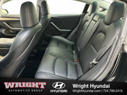 Used 2023 Tesla Model 3 Standard Range image 13