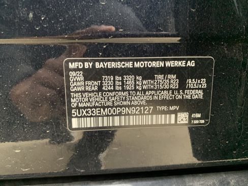 Used 2023 BMW X7 M60i w/ Executive Package image 36