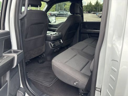 Used 2022 Ford F150 XLT w/ Equipment Group 302A High AWD/4WD image 18