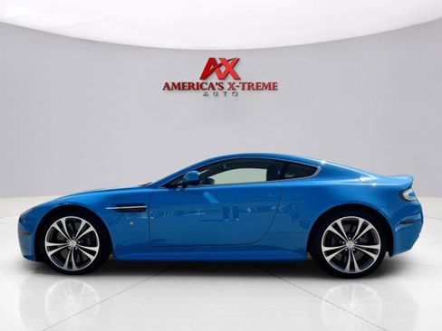Used 2011 Aston Martin V12 Vantage Coupe image 2