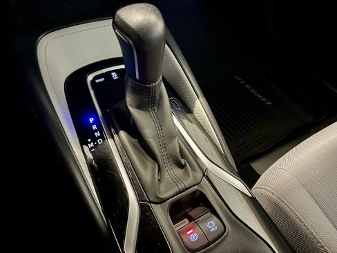 Used 2020 Toyota Corolla SE image 20