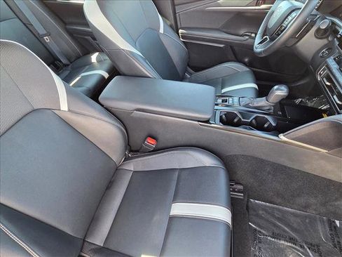 Certified 2025 Toyota Camry SE FWD image 19