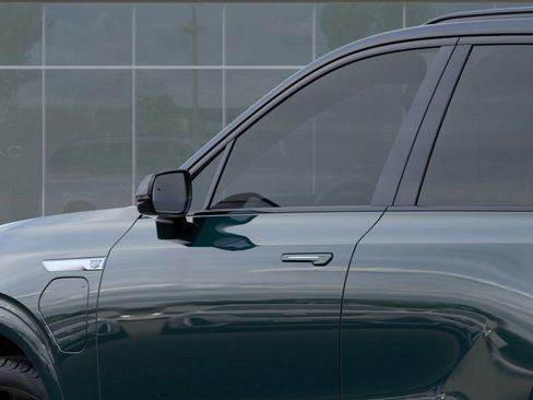 New 2026 Cadillac Vistiq Platinum w/ LPO, Floor Liner Package image 12