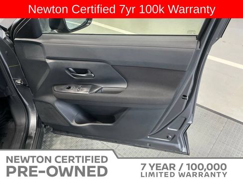 Used 2025 Nissan Kicks S FWD image 35