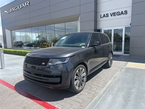 Used 2024 Land Rover Range Rover SE AWD/4WD image 1