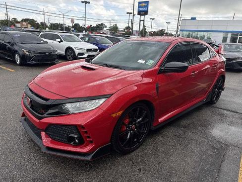 Used 2018 Honda Civic Type R image 4