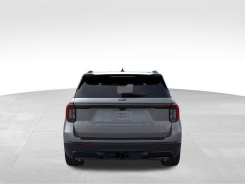 New 2026 Ford Explorer ST-Line w/ ST-Line Street Pack AWD/4WD image 6
