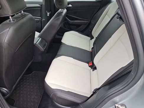 Used 2021 Volkswagen Jetta R-Line w/ R-Line Cold Weather Package image 17