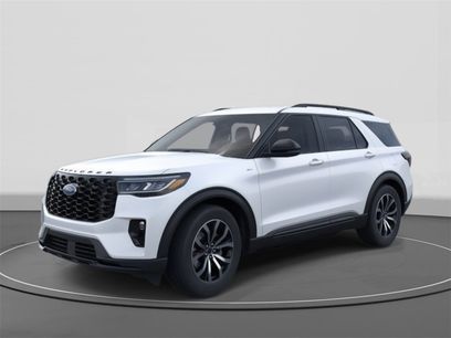New 2025 Ford Explorer ST-Line w/ Premium Package