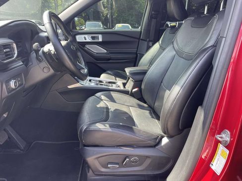 Used 2020 Ford Explorer ST w/ ST Street Pack AWD/4WD image 15