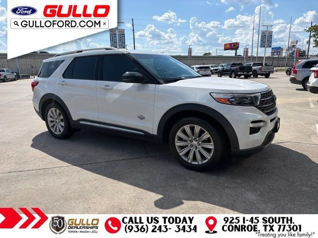 Used 2021 Ford Explorer King Ranch w/ Premium Technology Package RWD image 2