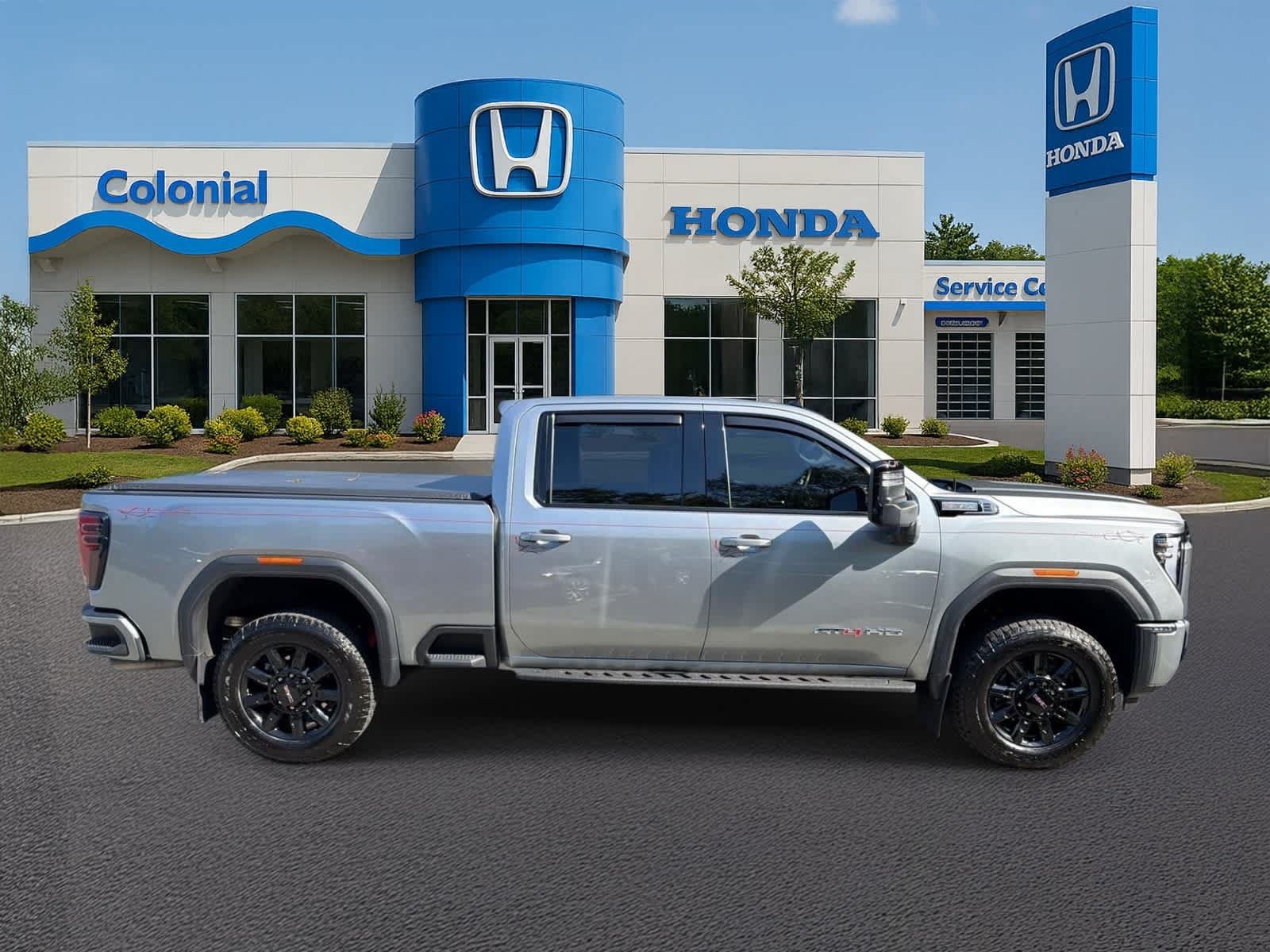 Used 2026 GMC Sierra 2500 AT4 w/ AT4 Premium Plus Package AWD/4WD image 7