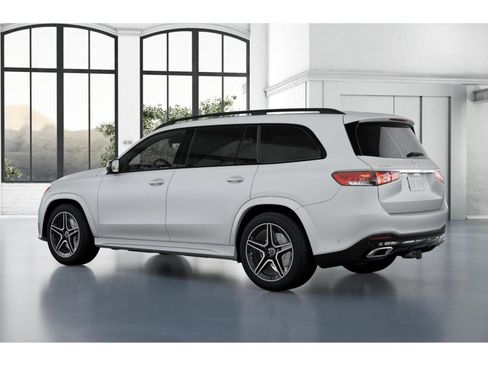 New 2026 Mercedes-Benz GLS 450 4MATIC image 30