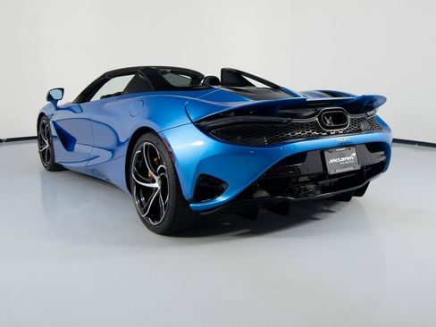 New 2026 McLaren 750S Spider image 8