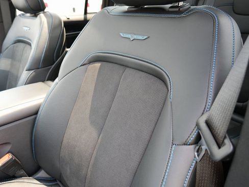 Used 2024 Jeep Grand Cherokee Trailhawk w/ Luxury Tech Group III AWD/4WD image 27