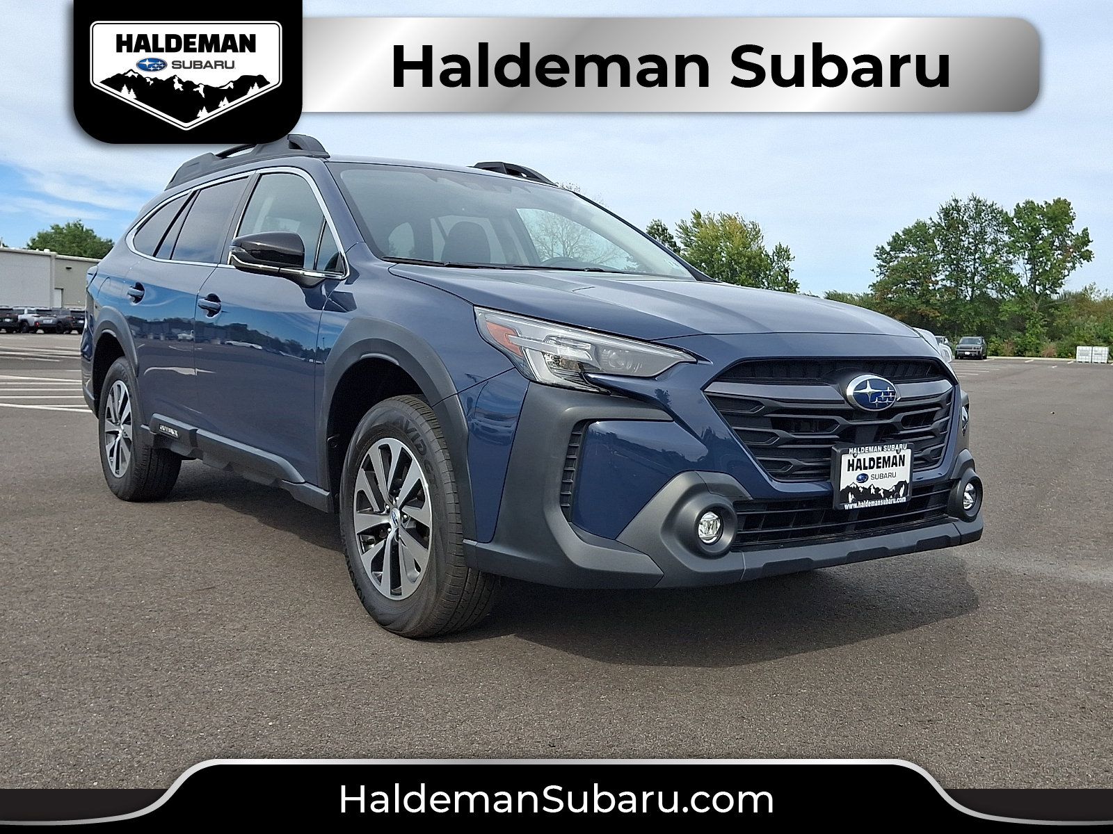 Certified 2024 Subaru Outback Premium AWD/4WD image 1