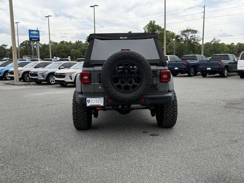 Used 2019 Jeep Wrangler Unlimited Rubicon AWD/4WD image 9