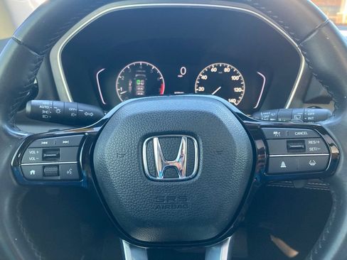 Used 2024 Honda Pilot Touring image 18