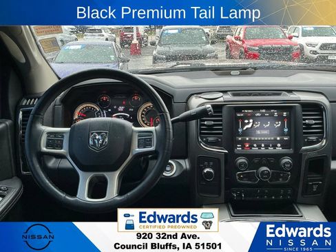 Used 2018 RAM 2500 Laramie w/ Sport Appearance Group AWD/4WD image 17