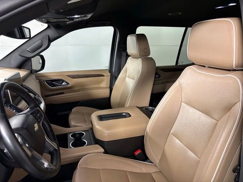 Used 2024 Chevrolet Tahoe Premier RWD image 38