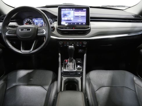 Used 2022 Jeep Compass Limited w/ Sun and Sound Group AWD/4WD image 10