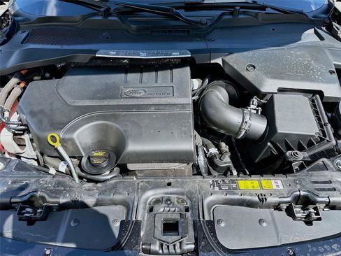 Used 2024 Land Rover Range Rover Evoque S image 31