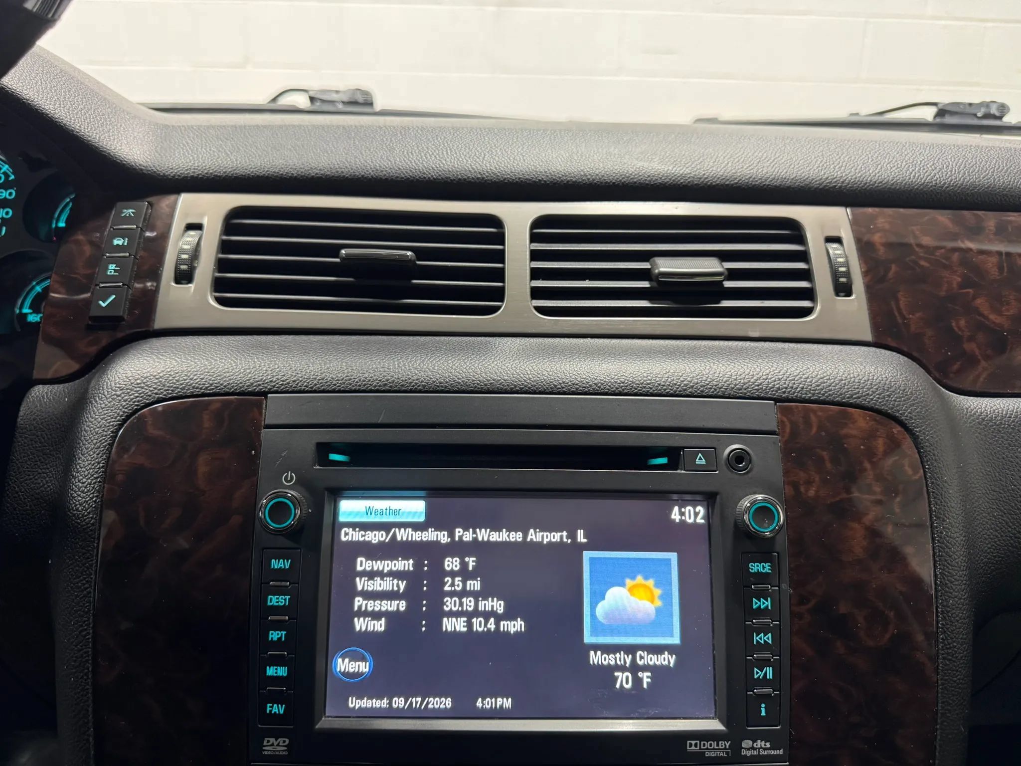 Used 2013 GMC Yukon Denali AWD/4WD image 24
