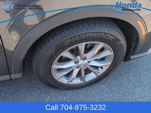 Used 2024 Honda CR-V EX-L image 9