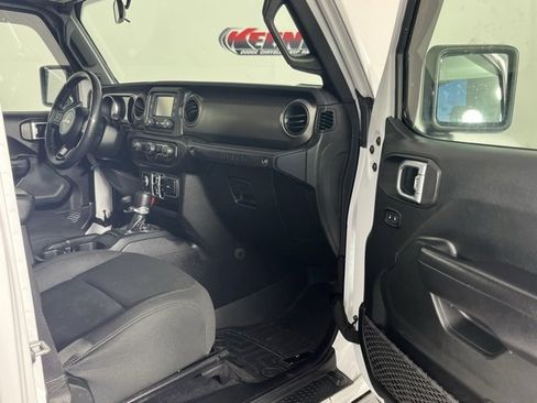 Used 2020 Jeep Wrangler Unlimited Sport S image 29