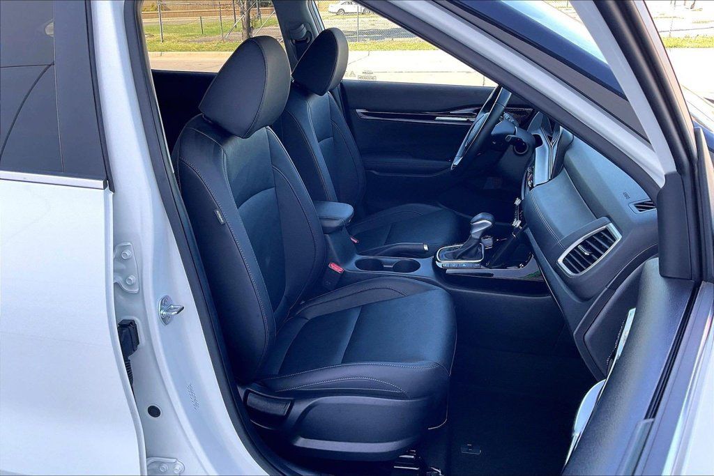 Used 2026 Kia Seltos EX AWD/4WD image 7