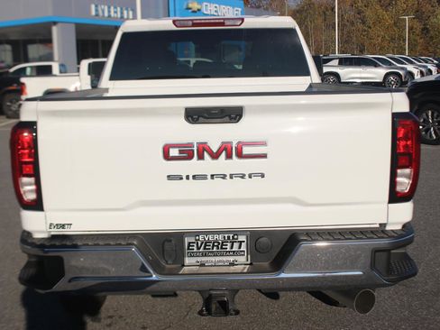 New 2025 GMC Sierra 2500 Pro w/ Convenience Package image 10