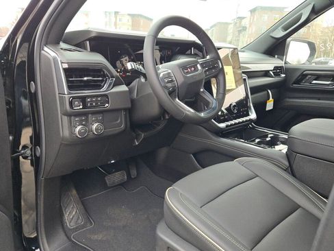 New 2026 GMC Yukon XL Elevation image 23