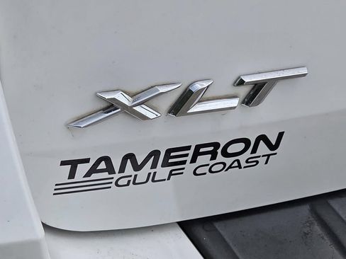 Used 2021 Ford Explorer XLT w/ Equipment Group 202A RWD image 34