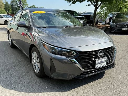 Used 2025 Nissan Sentra S FWD image 7