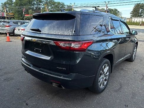 Used 2019 Chevrolet Traverse Premier image 5