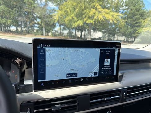 New 2026 Lincoln Corsair Premiere image 18