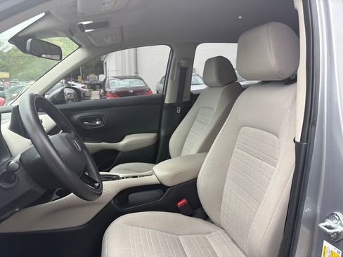 Used 2024 Honda HR-V LX image 6