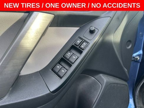 Used 2015 Subaru Forester 2.5i w/ Alloy Wheel Package image 16