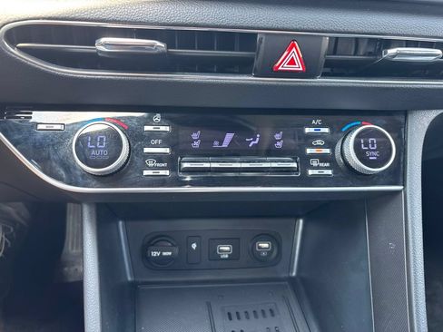 Certified 2023 Hyundai Sonata Limited FWD image 22