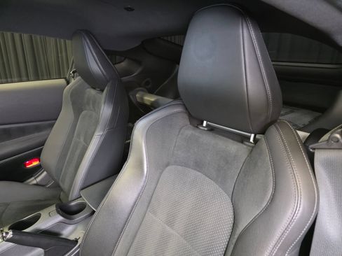 Used 2023 Nissan Z w/ Floor Mat Package (L93) RWD image 19