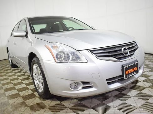 Used 2012 Nissan Altima 2.5 S w/ Convenience Pkg image 3