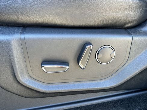 Used 2017 Ford F350 Lariat w/ Lariat Ultimate Package image 13