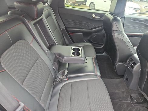 Used 2025 Ford Escape ST-Line AWD/4WD image 23
